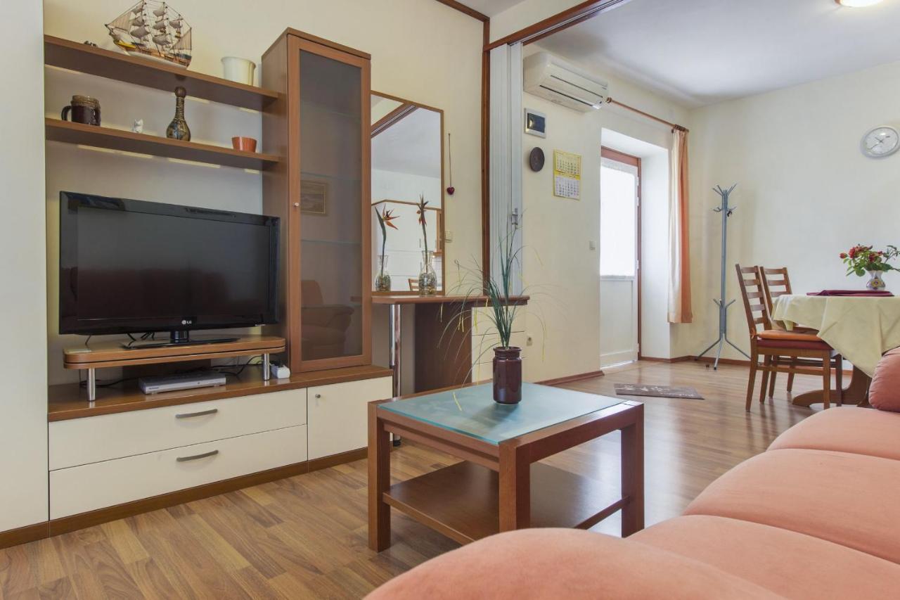 Apartments Konta City Center 沃迪切 外观 照片