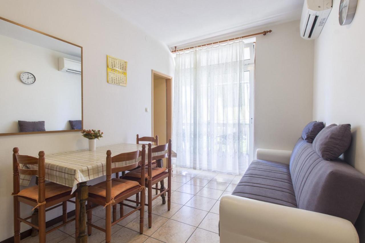 Apartments Konta City Center 沃迪切 外观 照片
