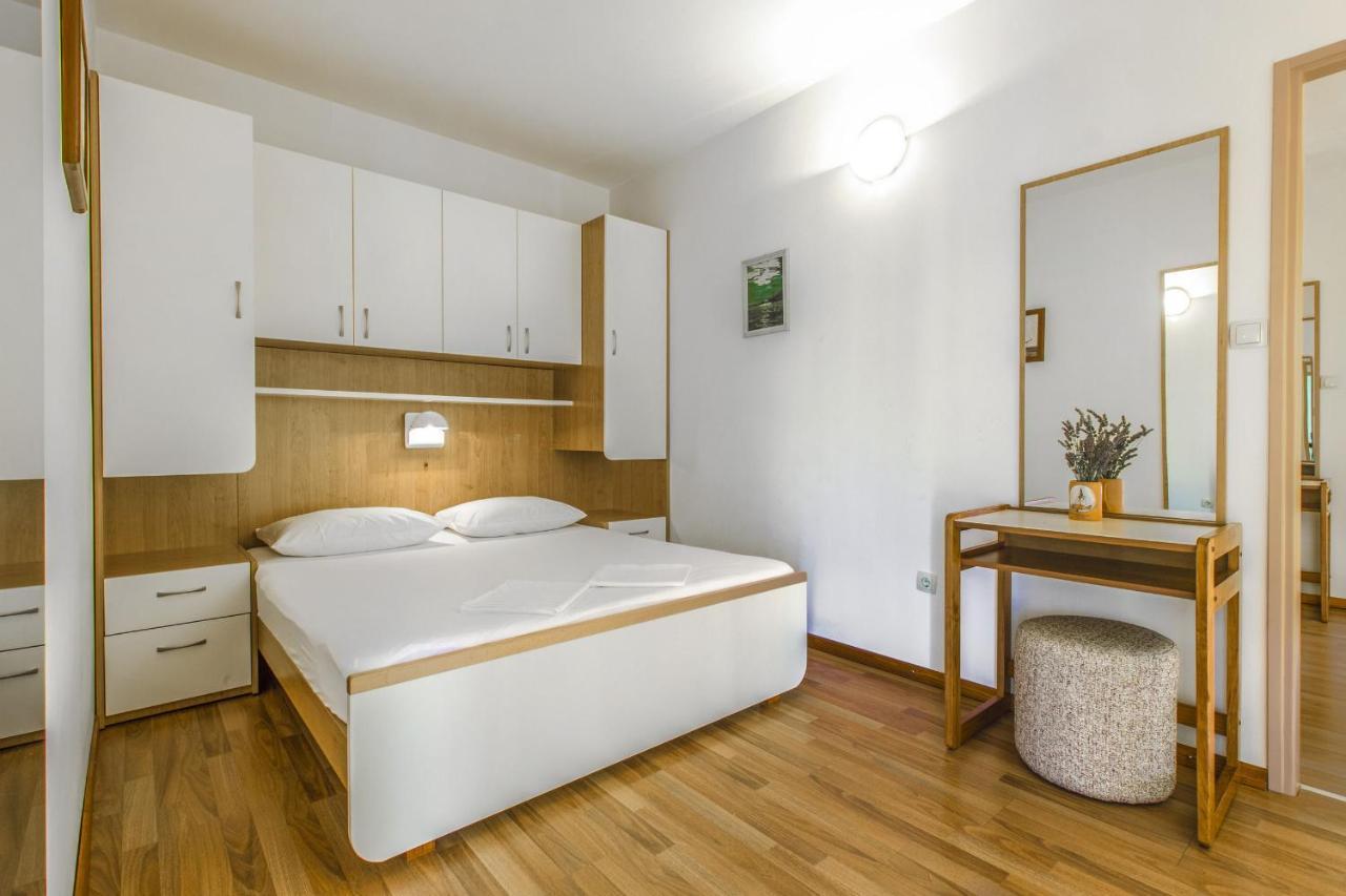 Apartments Konta City Center 沃迪切 外观 照片